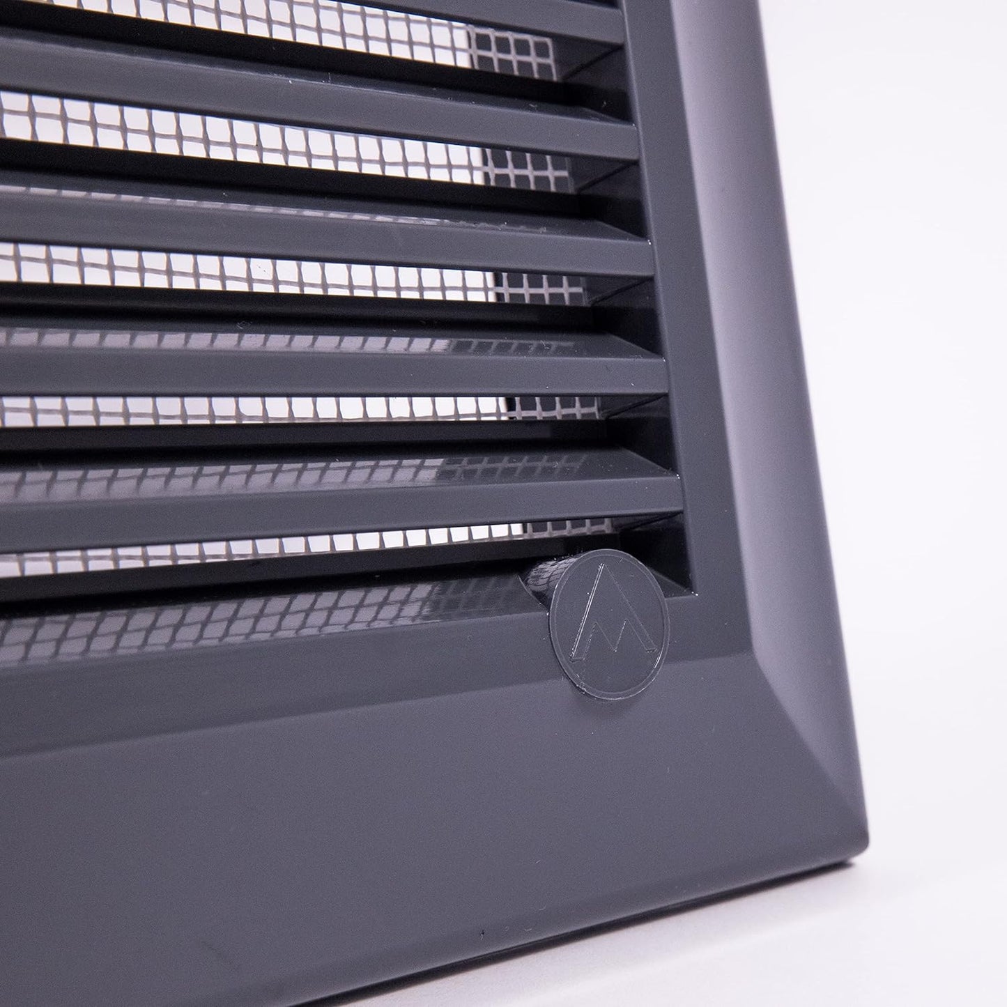 Grey Duo Smart Louvre Vent with Fly Mesh, 135mm x 135mm