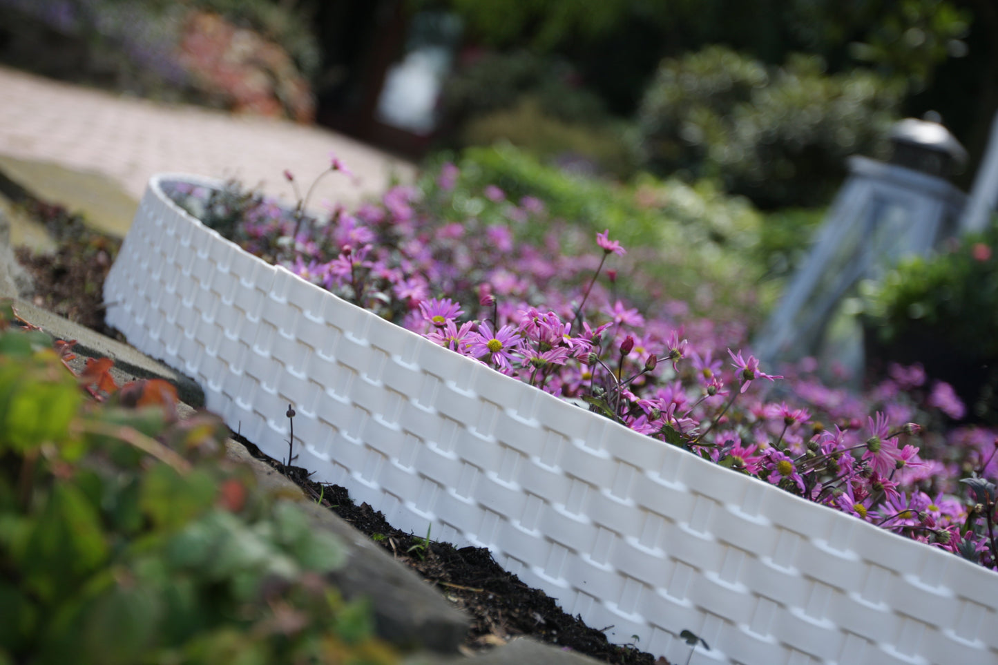 Grey Rattan Texture Palisade Lawn Edging, 2.4m