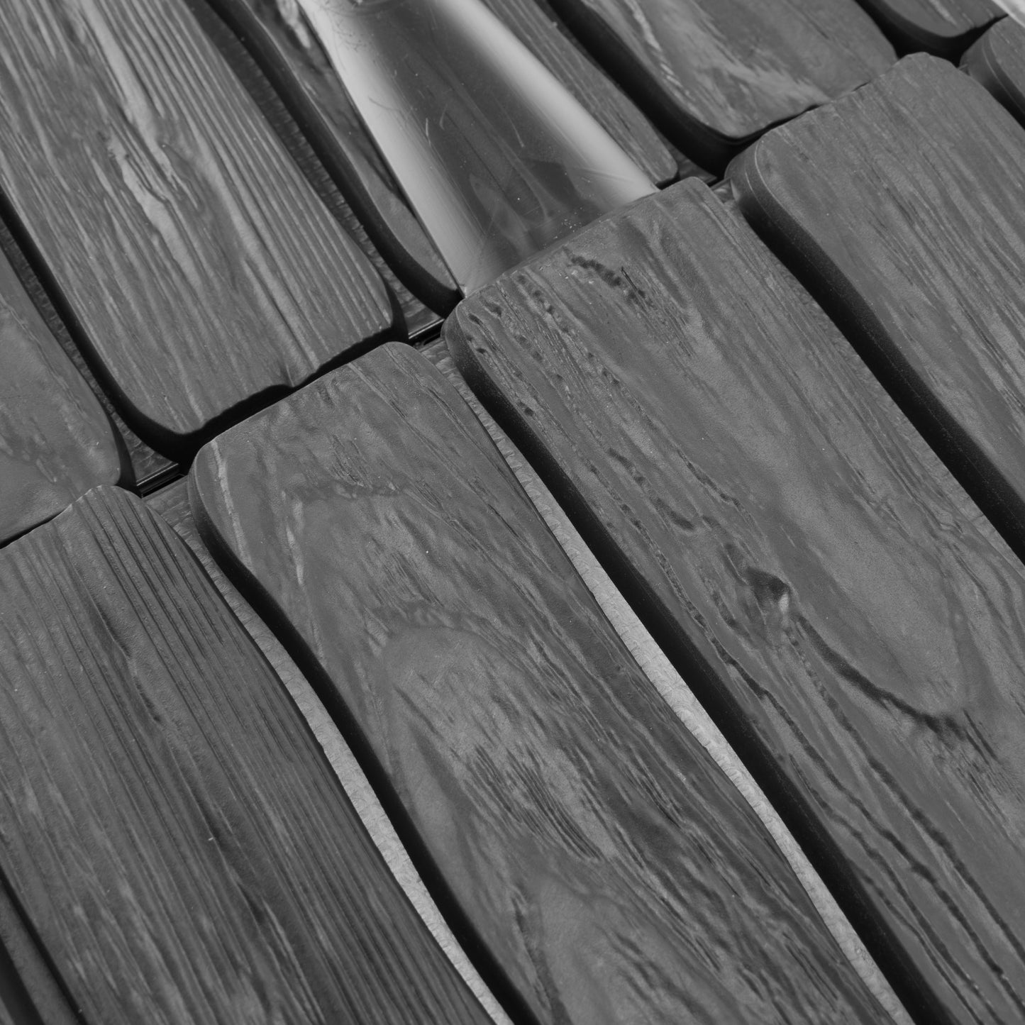 Black Wood Texture Palisade Lawn Edging, 2.32m