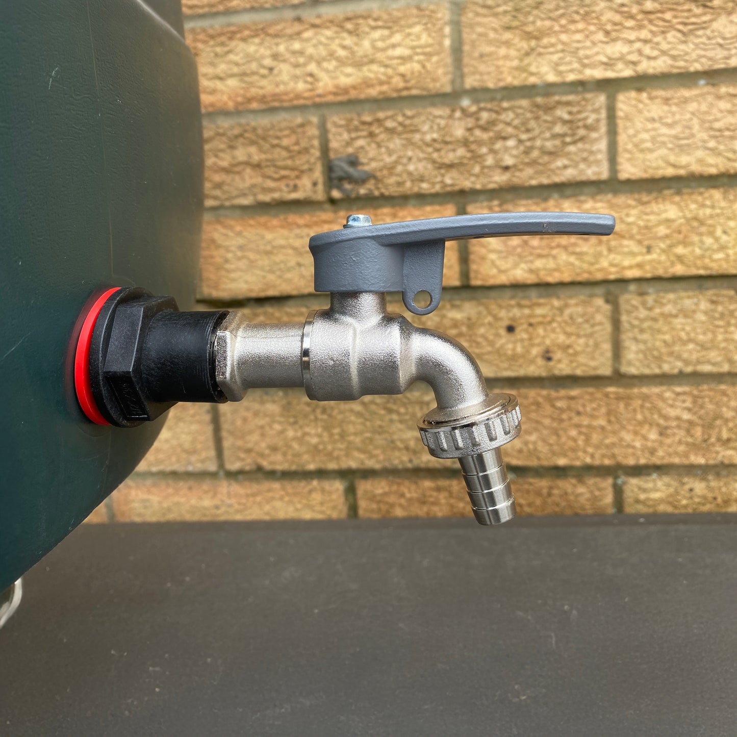 Brass Barbed Side Handle Lockable Tap, 1/2" BSP