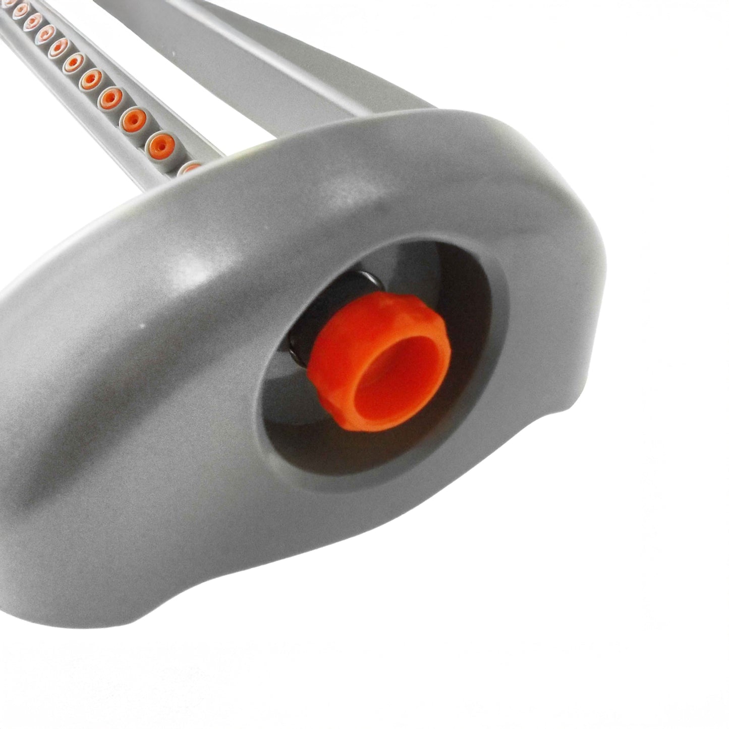 Compact Oscillating Bar Sprinkler, White line