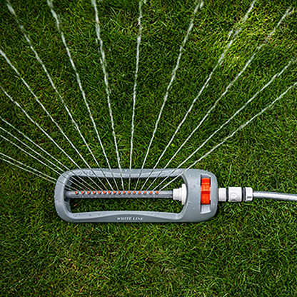 Compact Oscillating Bar Sprinkler, White line