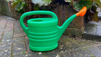 5L Green Plastic Garden Watering Can Bucket With Rose Open Sprinkler Long Spout